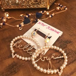 Betsy Johnson earrings - chat bubble hello bye